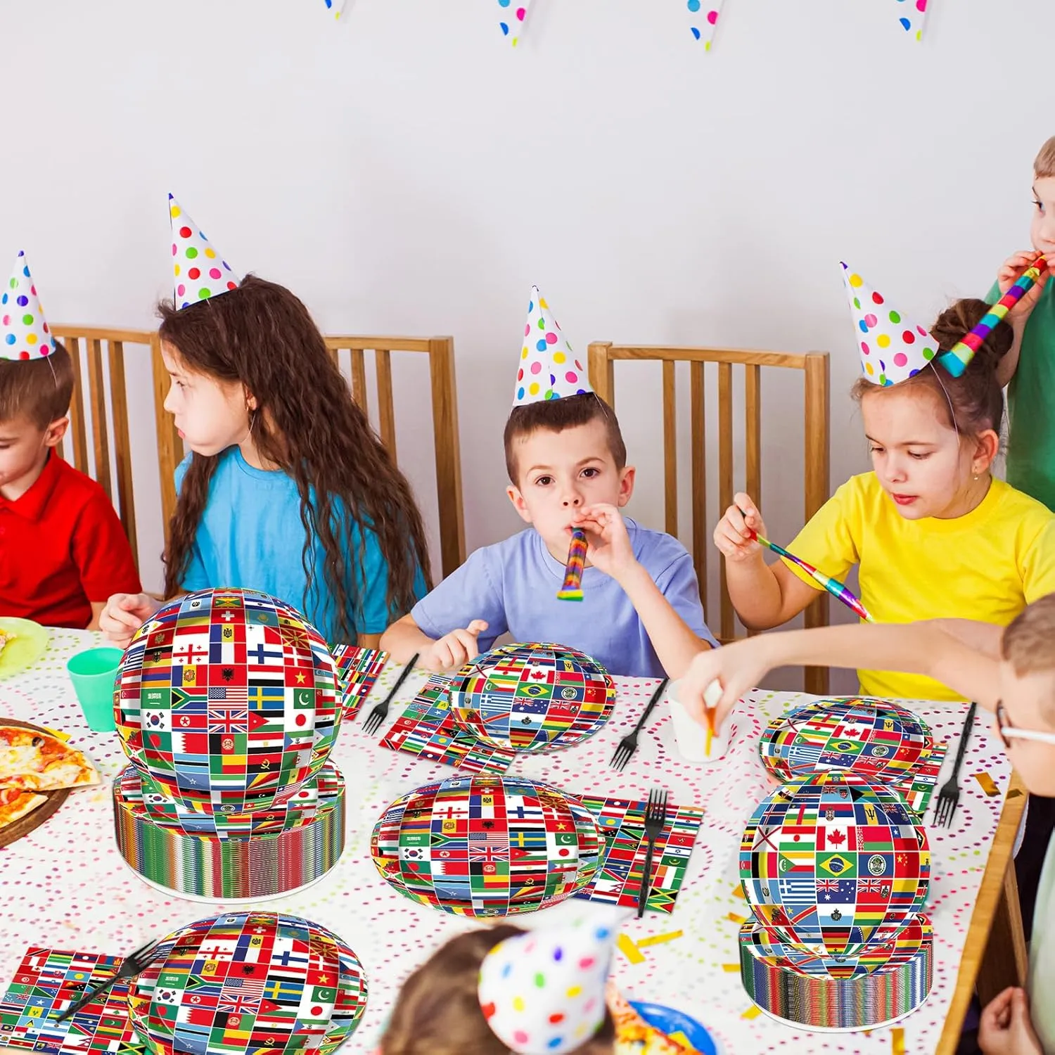 50 Guests International World Flags Party Supplies Decor Around The World Plates and Napkins Forks Travel Trip International Flags Tableware Country Paper Plates for Birthday Baby Shower Party 200PCS