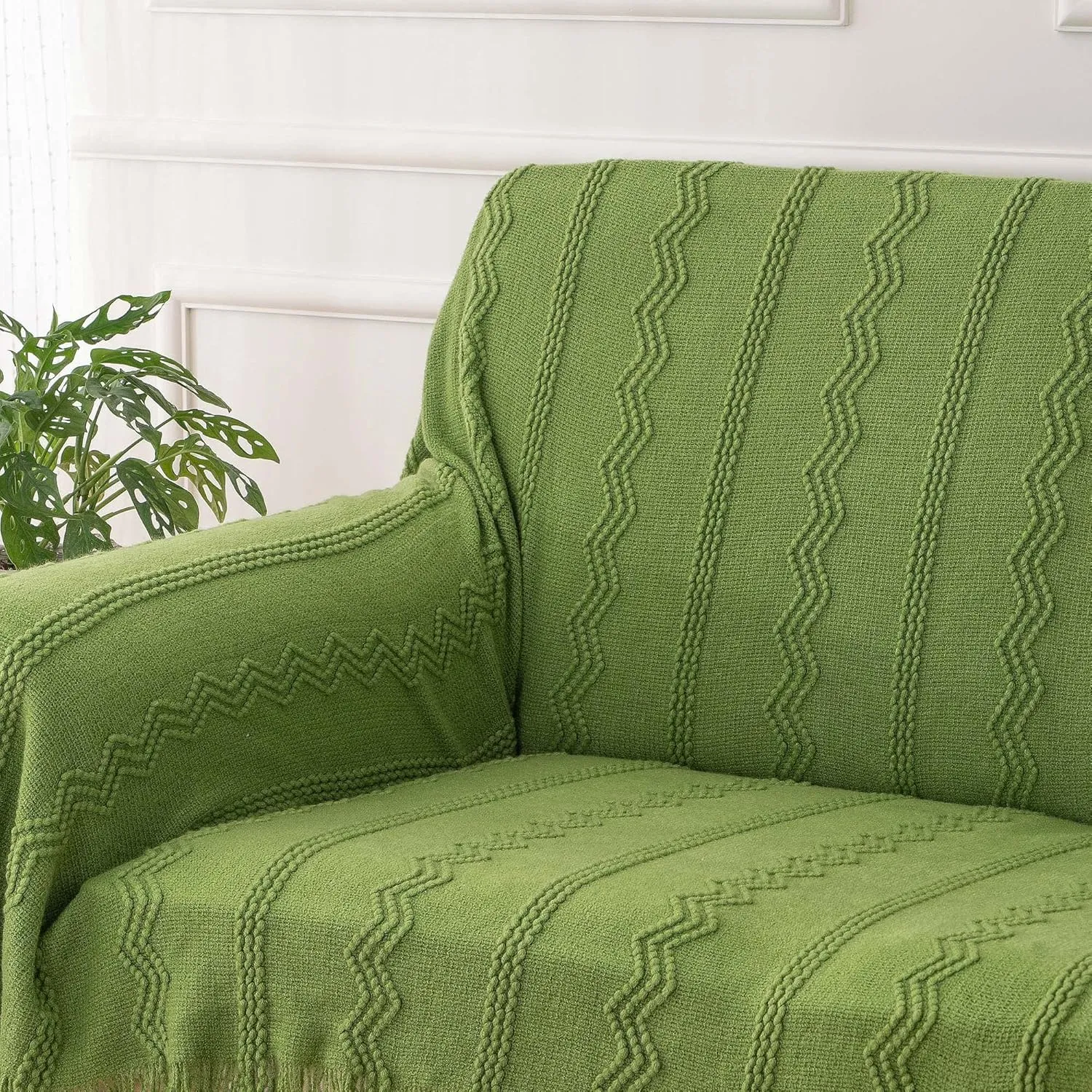 BATTILO HOME Moss Green Throw Blanket for Couch, Spring Decorative Green Blankets for Sofa, Spring Throw Blanket, 50"x60"