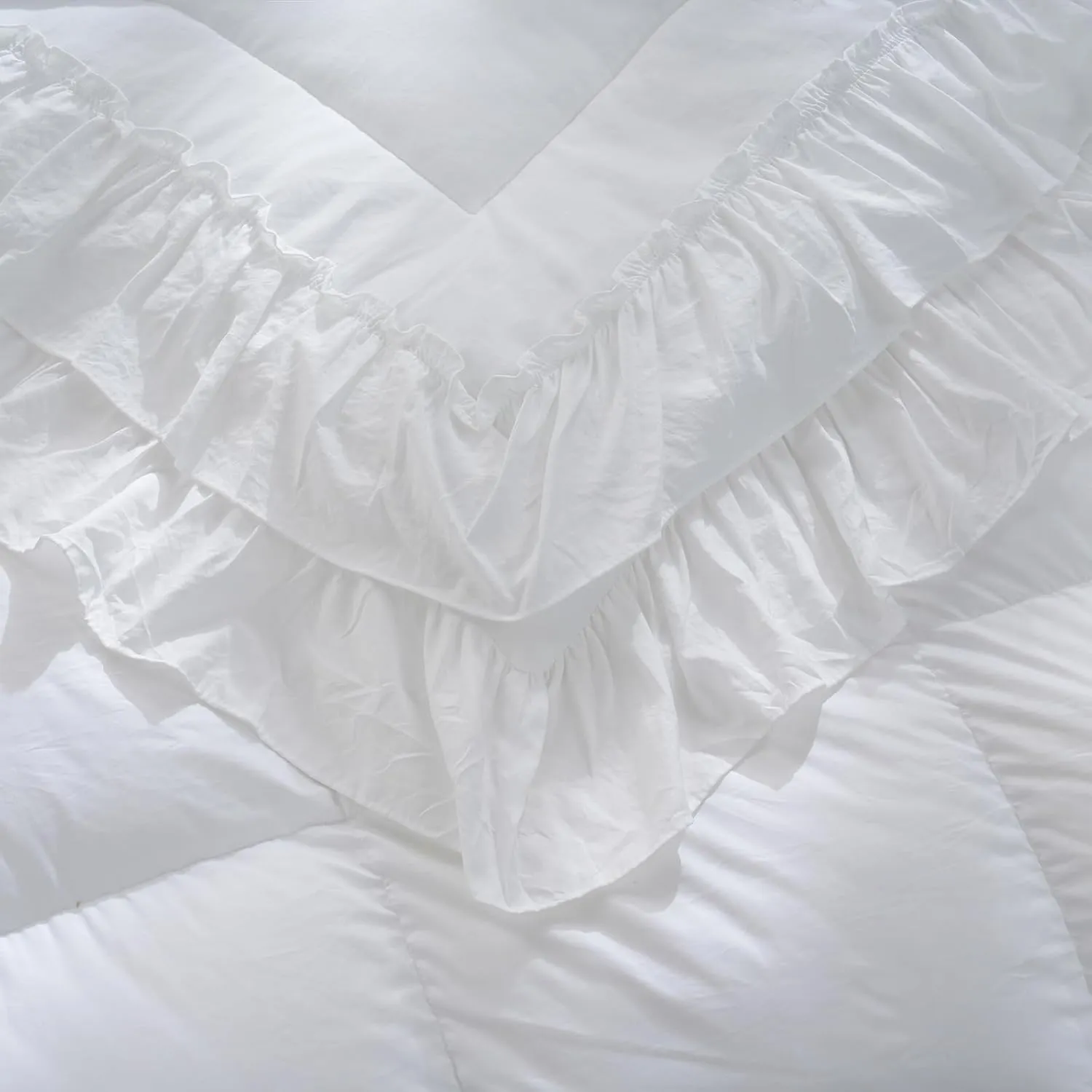 Boho Bedding Comfrter Queen White Comforter Set Shabby Chic Bedding 2 Layers Ruffles Home Decor Farmhouse Bed Comforter 1 Comforter 2 Pillowcases (White, Queen)