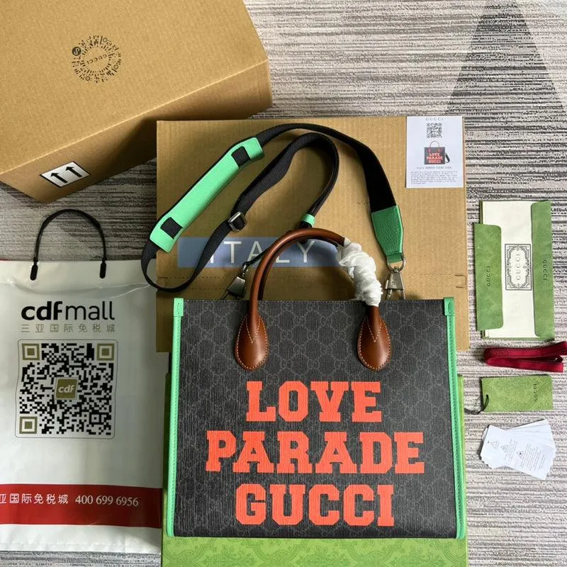 Charm - GG Bags - 1105