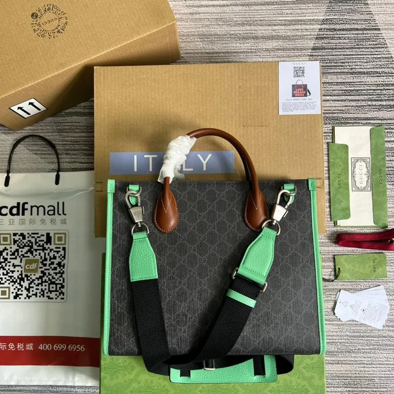 Charm - GG Bags - 1105