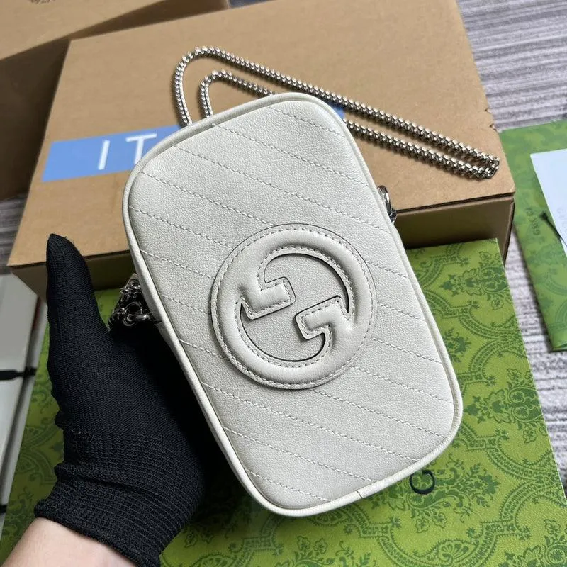 Charm - GG Bags - 180