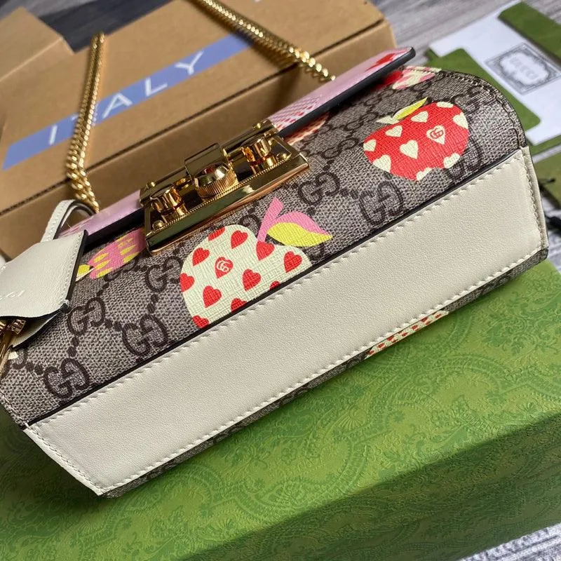 Charm - GG Bags - 1824