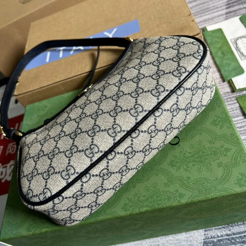 Charm - GG Bags - 910