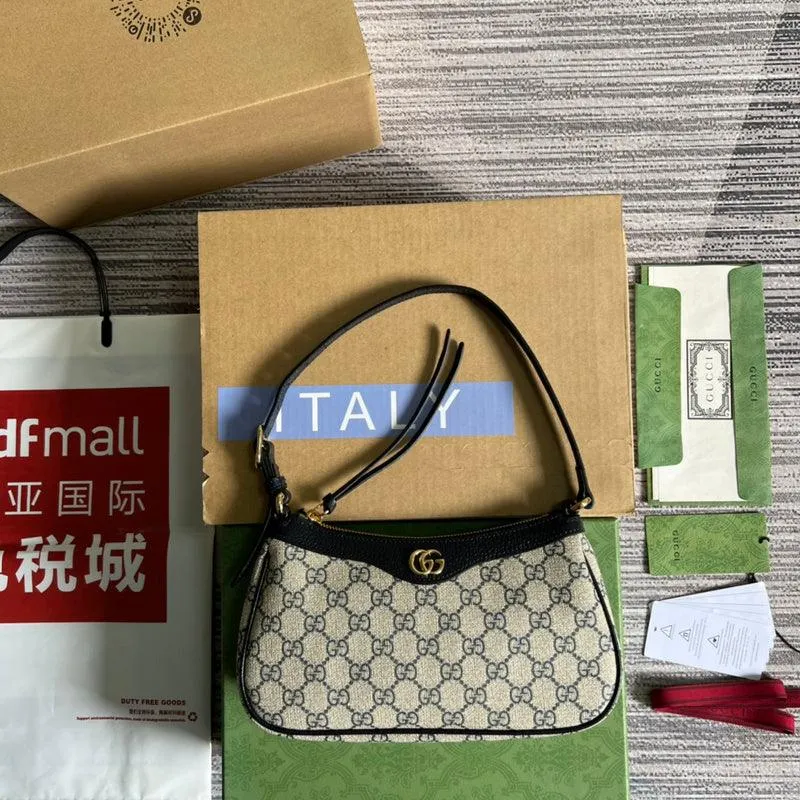 Charm - GG Bags - 910