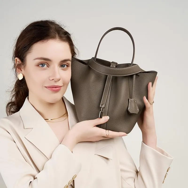 Genuine Leather Lock Design Bucket Bag Vegetable Basket for Women, Ladies' Versatile Shoulder Handbag