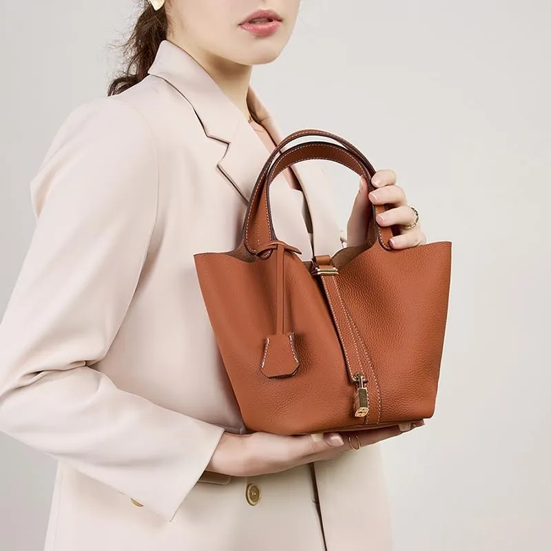 Genuine Leather Lock Design Bucket Bag Vegetable Basket for Women, Ladies' Versatile Shoulder Handbag