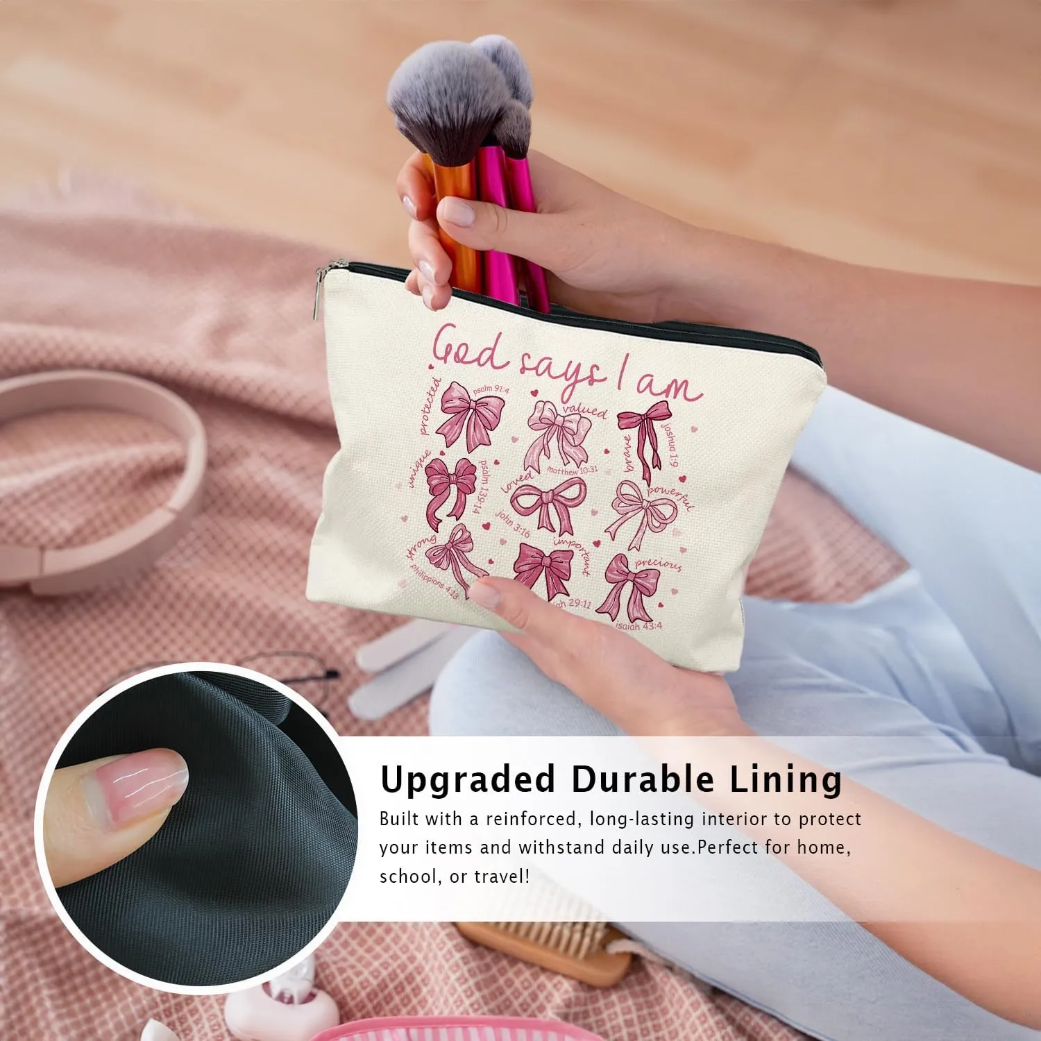God Says I Am Pink Christian Makeup Bag, Coquette Pink Bow Preppy Cosmetic Bags for Women, Inspirational Christian Gifts for Women, Preppy Aesthetic Zipper Makeup Pouch