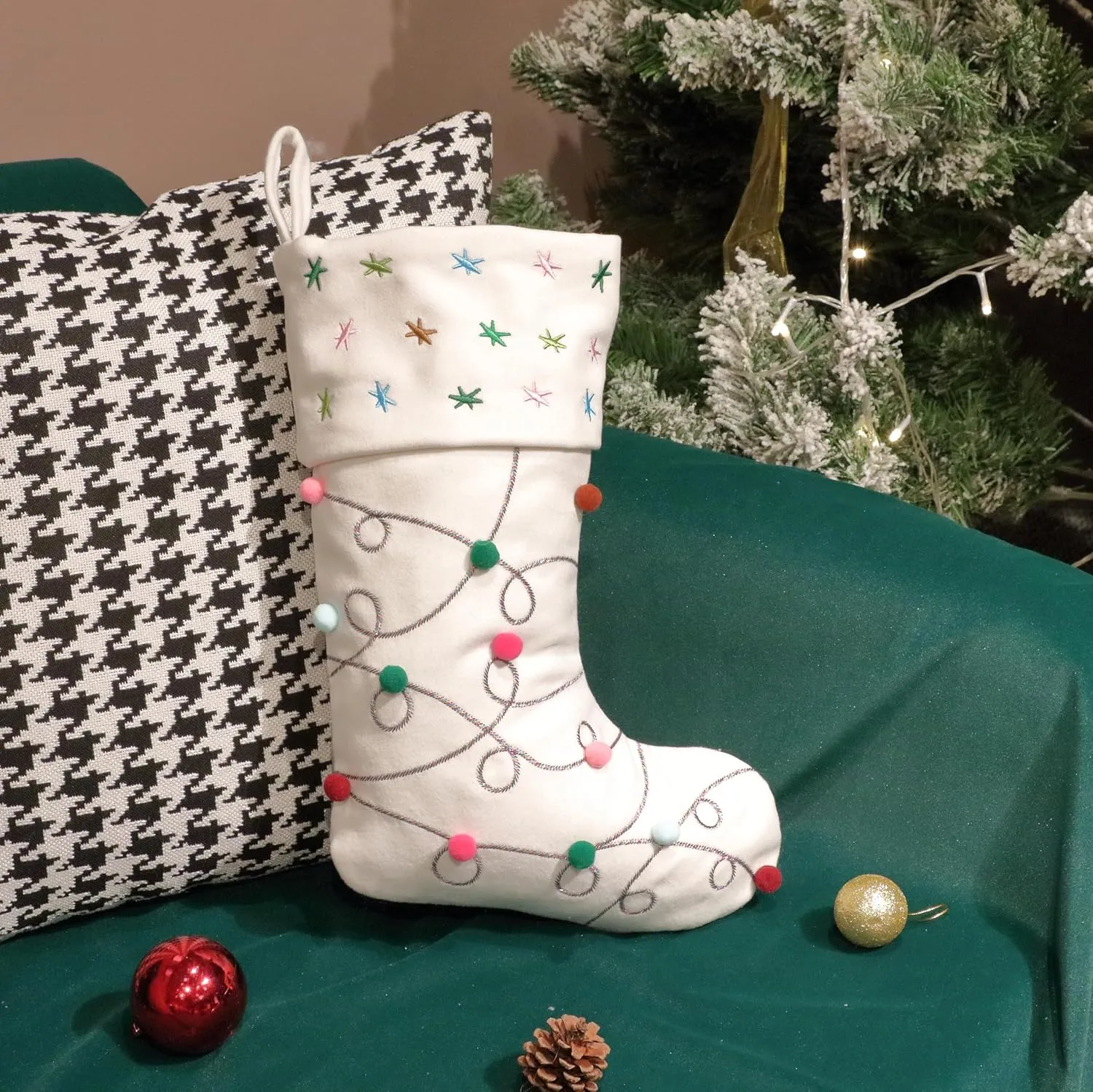 Hopearl Pom Pom Christmas Stocking Boho Style Socks Ultra Soft Stockings Ornament Luxury Gift Bags for Family Xmas Tree Party Supplies, Cream, 18''