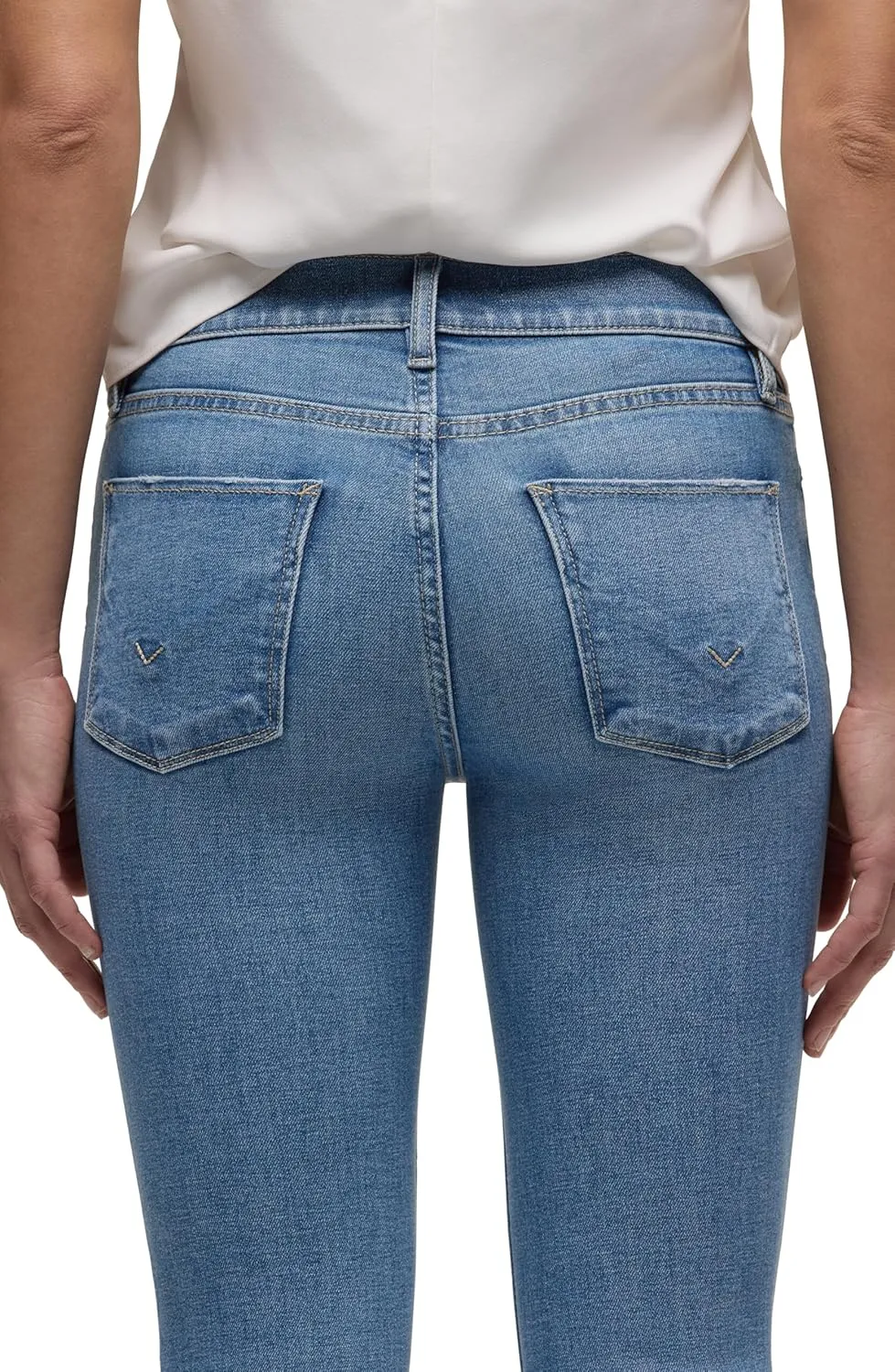 HUDSON Women's Nico Mid-Rise Straight Leg Ankle Jean