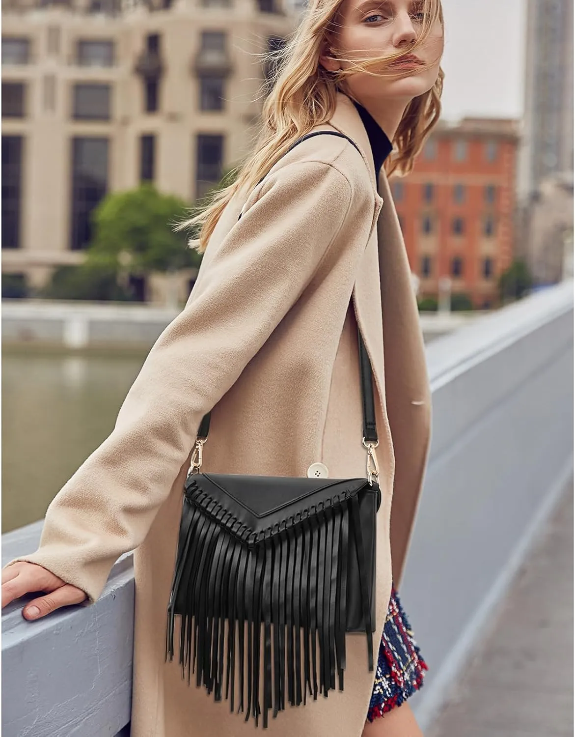 KouLi Buir Tassel Crossbody Purse for Women PU Leather Western Hobo Fringe Handbag Shoulder Bag