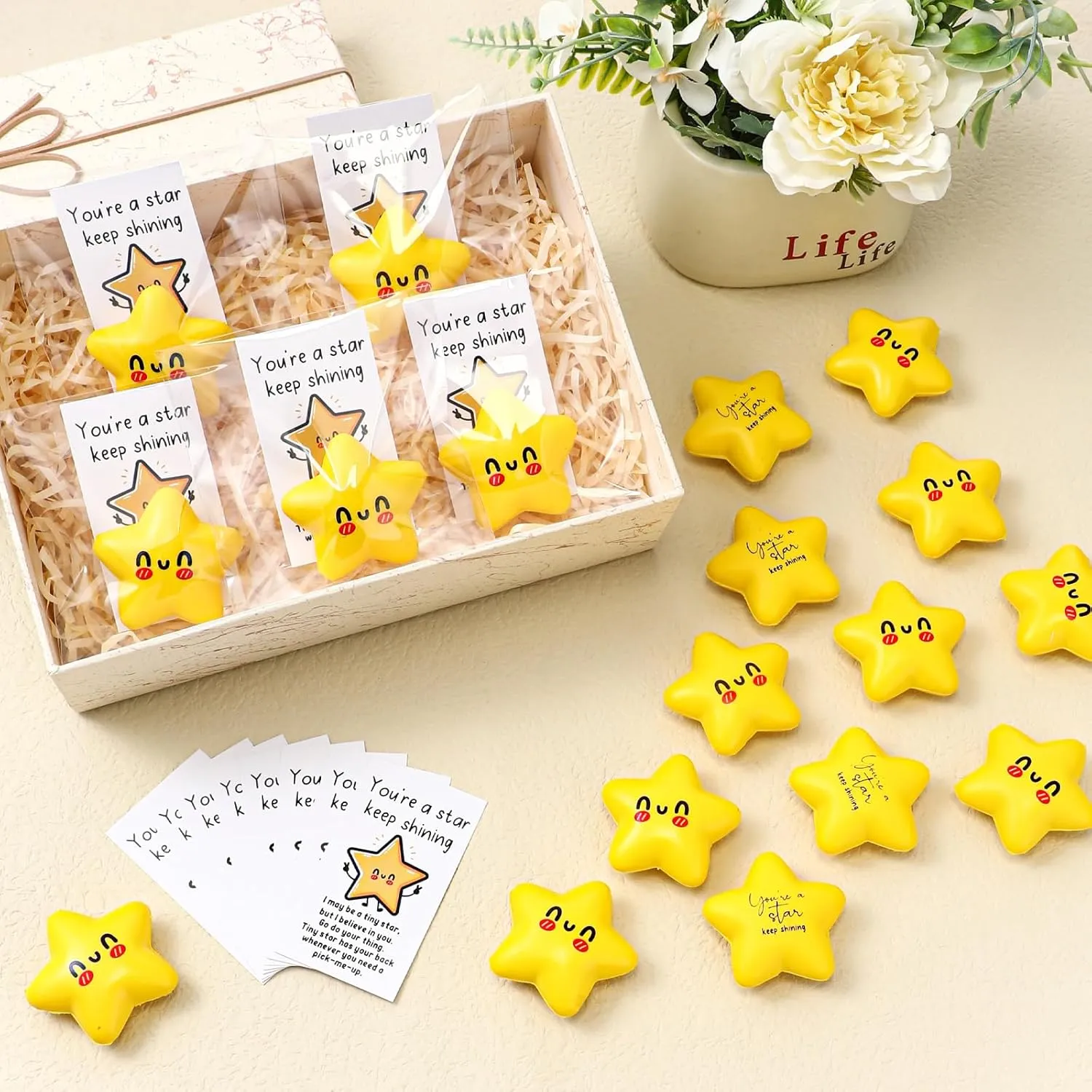 Libima 30 Pcs Inspirational Stress Balls Bulk for Graduation End of Year Student Gifts from Teacher Thank You Appreciation Positive Gift Emotional Funny Balls with Card for Employee Team (Star)