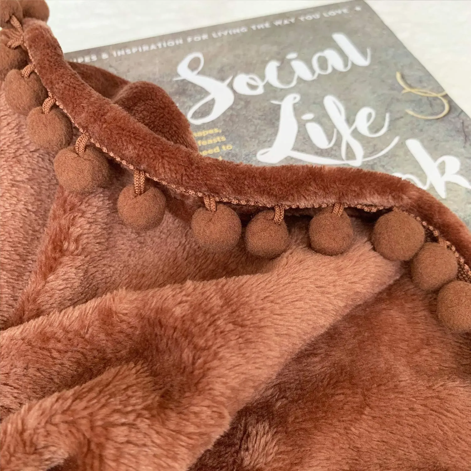 LOMAO Flannel Blanket with Pompom Fringe Lightweight Cozy Bed Blanket Soft Throw Blanket fit Couch Sofa Suitable for All Season (Brown, 60''x80'')