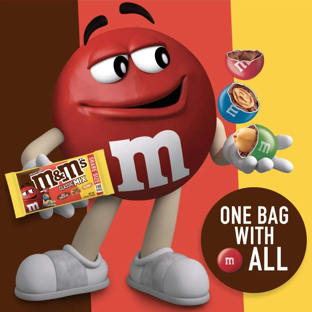 M&M'S Milk Chocolate Candy, Variety Pack, Milk Chocolate, Peanut, and Peanut Butter Full Size 2.5 oz Bag, Pack of 18 Bulk Candy