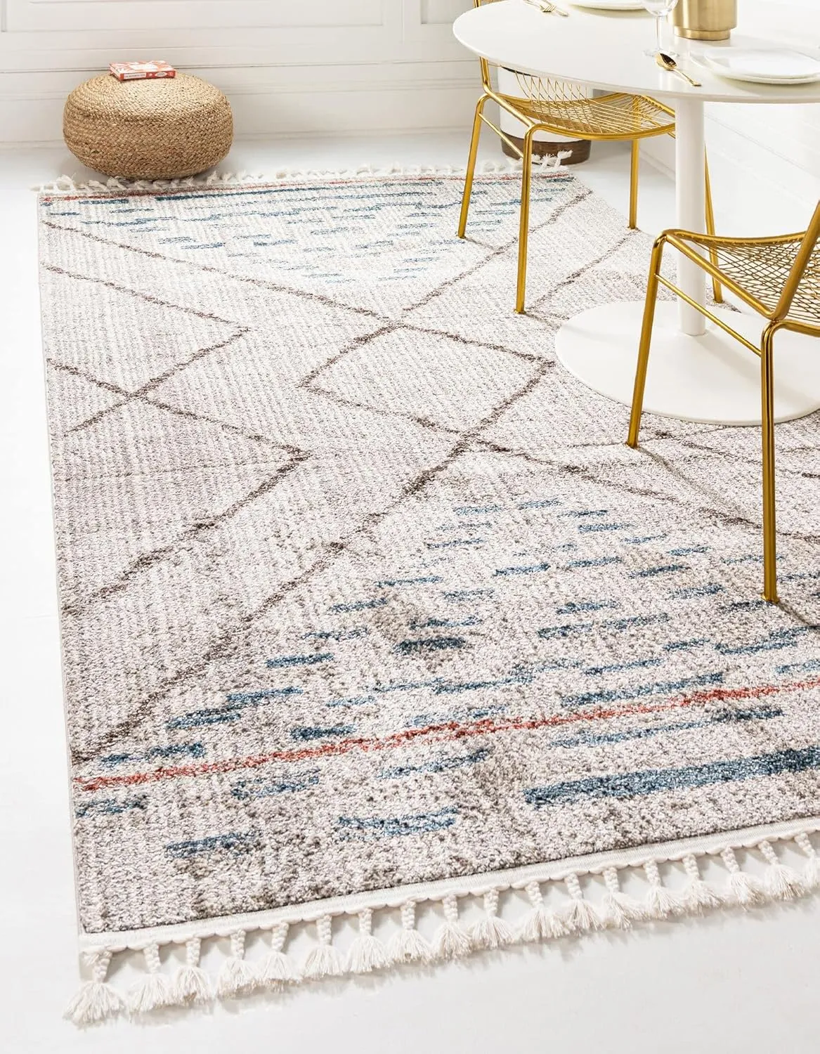 Rugs.com Aramis Collection Rug – 5' x 8' Ivory Medium Rug Perfect for Bedrooms, Dining Rooms, Living Rooms