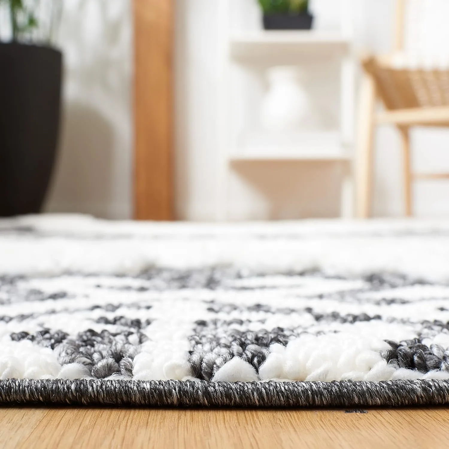 SAFAVIEH Moroccan Tassel Shag Collection Area Rug - 9' x 12', Dark Grey & Ivory, Rustic Trellis, Non-Shedding & Easy Care, 2-inch Thick Ideal for High Traffic Areas in Living Room, Bedroom (MTS652H)