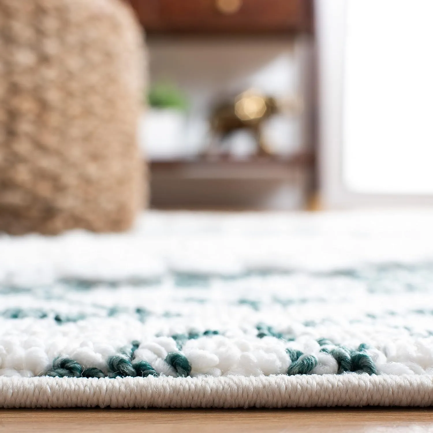 SAFAVIEH Moroccan Tassel Shag Collection Area Rug - 9' x 12', Green & Ivory, Boho Design, Non-Shedding & Easy Care, 2-inch Thick Ideal for High Traffic Areas in Living Room, Bedroom (MTS652Y)