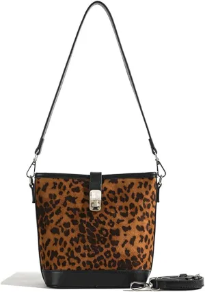Suede Shoulder Bags for Women Retro Suede Bucket Crossbody Bag Suede Fall Purse Vintage Suede Handbag with Adjustable Strap