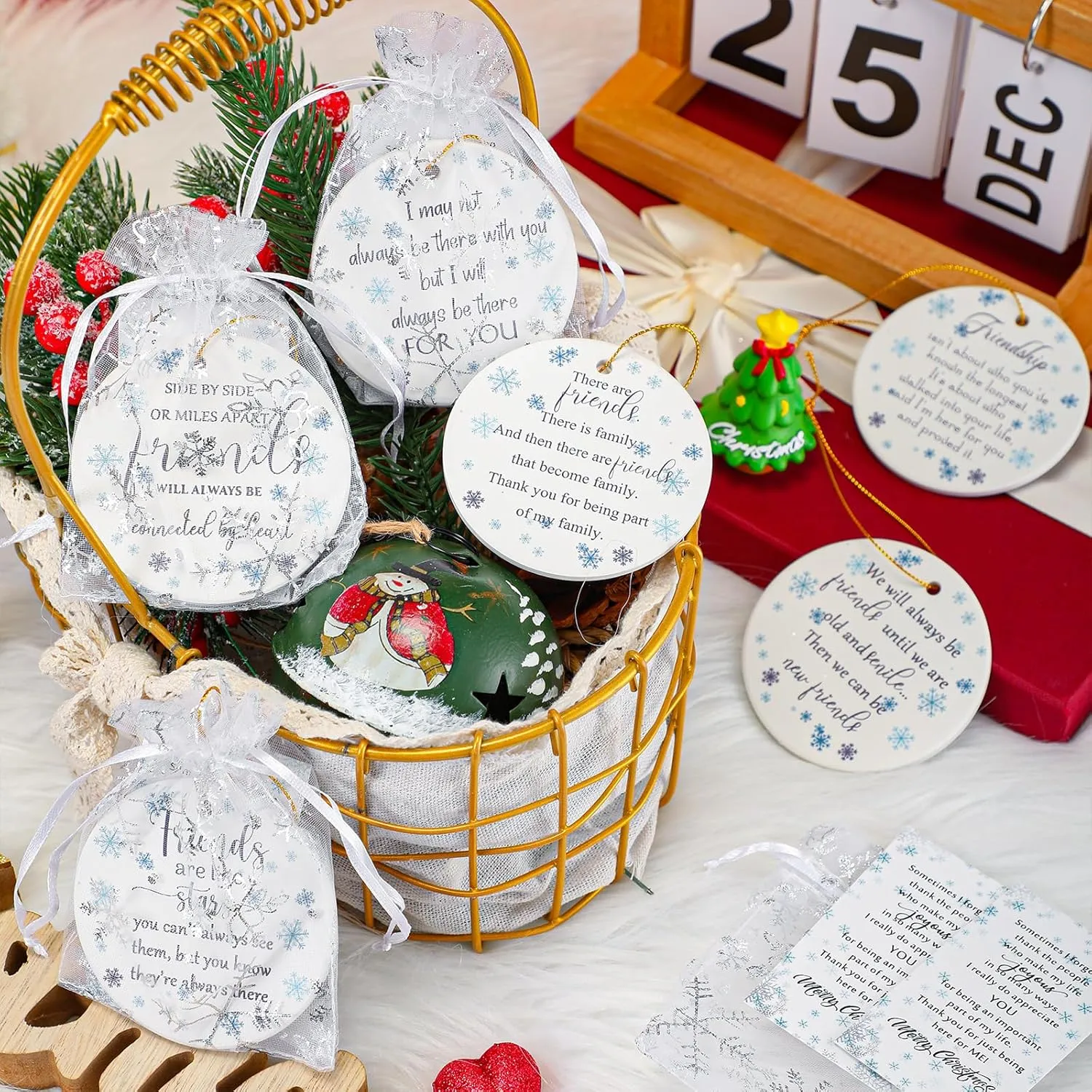 Suzile 8 Pcs Friendship Christmas Ornaments Long Distance Sister Christmas Ornament Gift Round Sisters Friends Ornaments with Holiday Cards Organza Gift Bag for Christmas Tree (Snowflake)