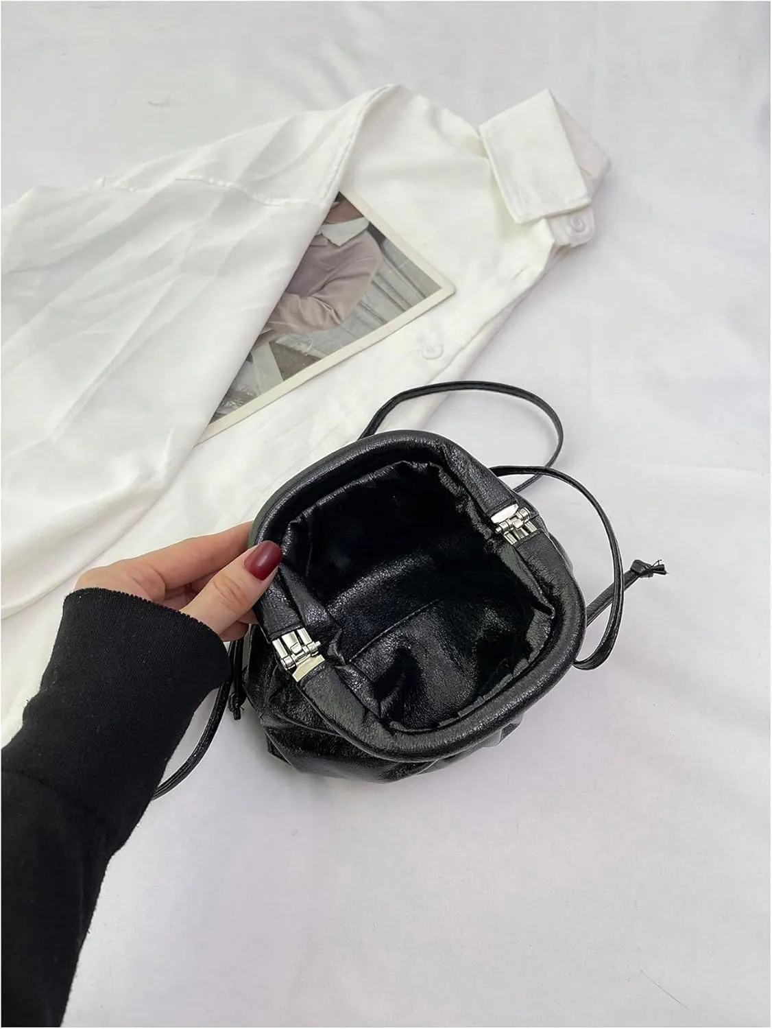 Verdusa Women's Metallic Ruched Clutch Handbags Crossbody Bag Shiny Evening Purse