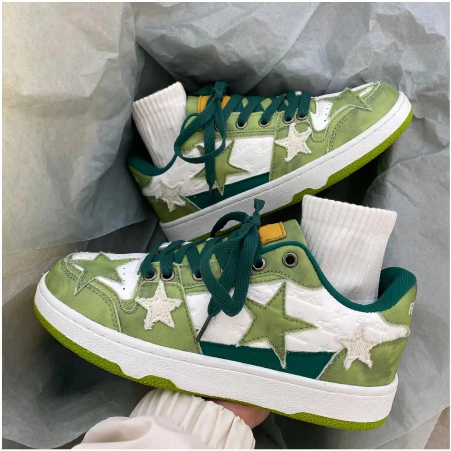 Women's Pink Star-Embroidered High-Top Sneakers Cute Kawaii Casual Shoes Chunky Sole Streetwear Daily Outfits