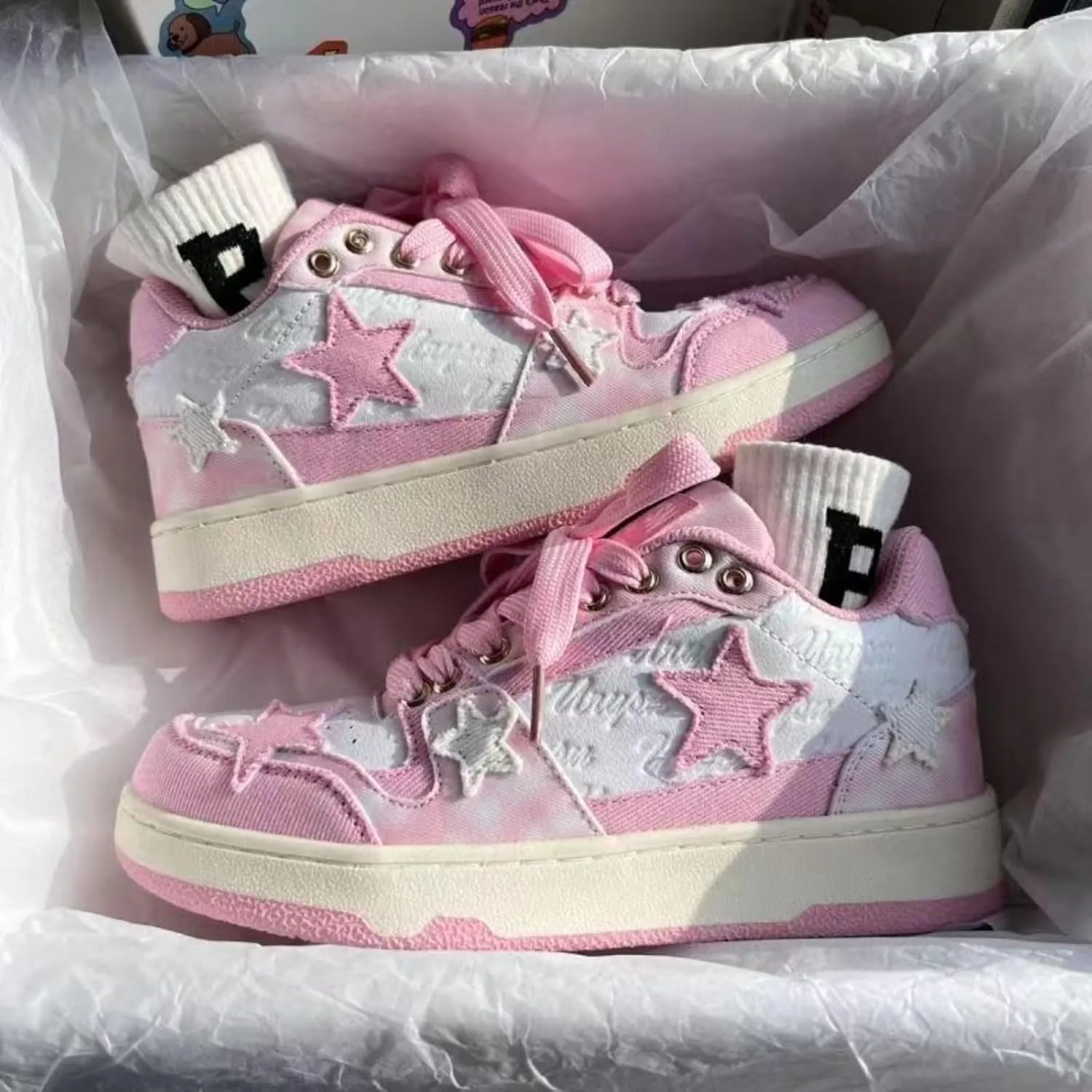 Women's Pink Star-Embroidered High-Top Sneakers Cute Kawaii Casual Shoes Chunky Sole Streetwear Daily Outfits